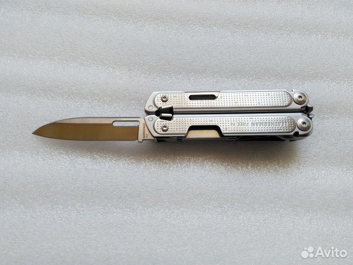 Мультитул Leatherman Free P4
