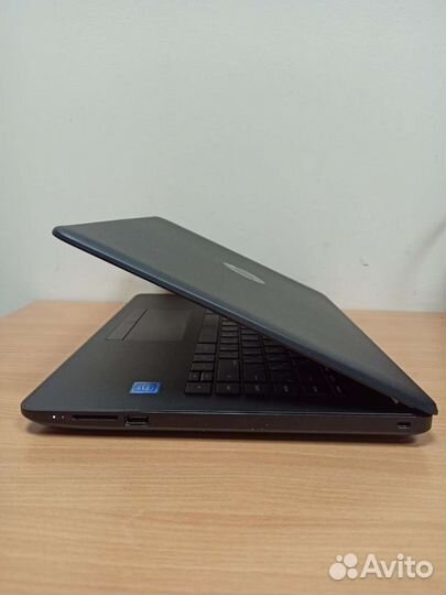 Ноутбук HP 14