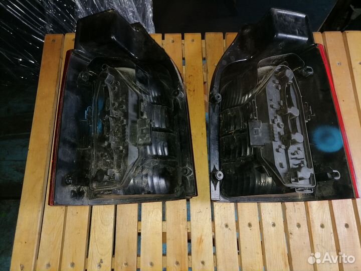 Задние фонари Фольксваген Т5 Рестайлинг Оригинал