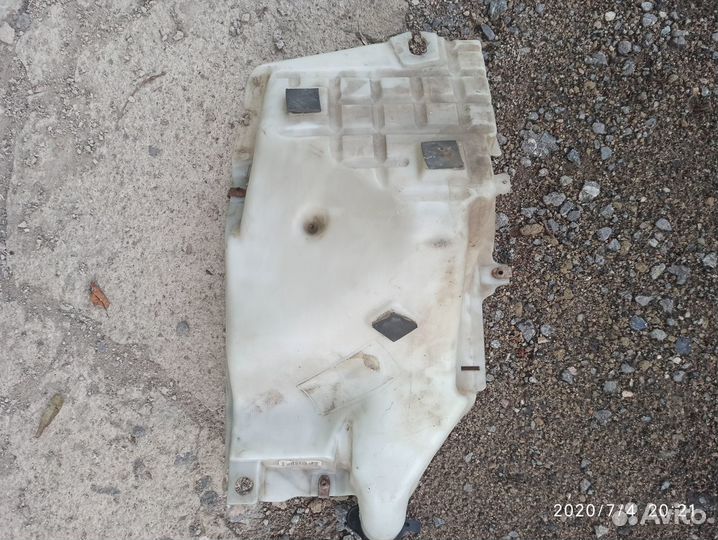 Бачок стеклоомывателя Chevrolet Trailblazer 02-09