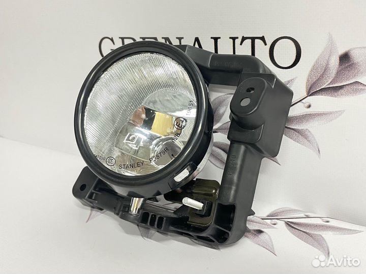 Фара противотуманная правая Honda Accord 8 дорест