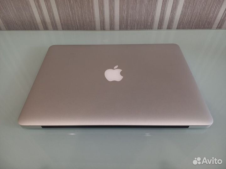 MacBook Pro 13 2015 (2017г.в.) i7 / 16Gb / 256Gb