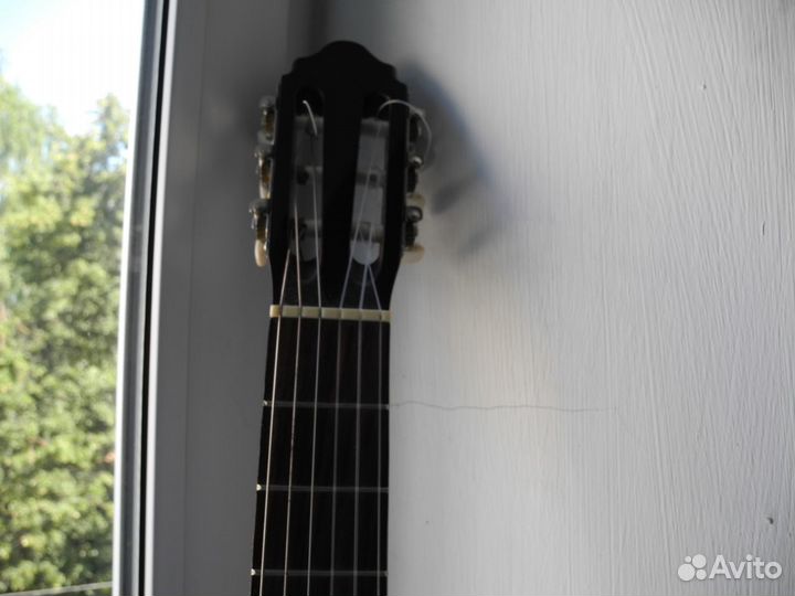 Гитара классическая