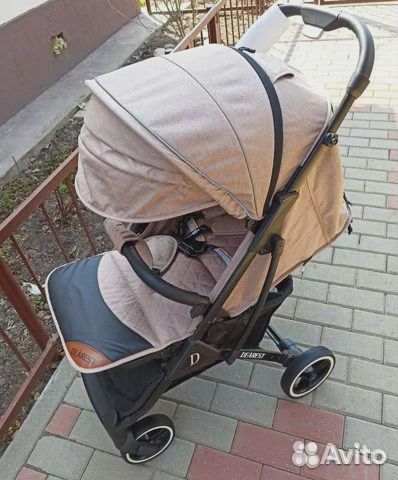 Коляска прогулочная 2022 года Dearest 819