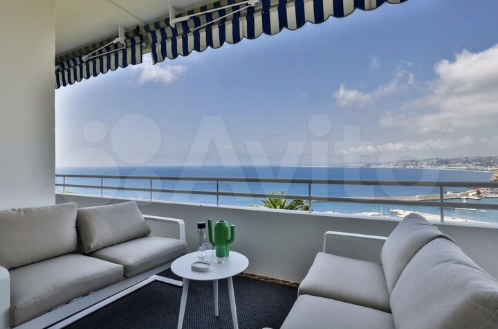 3-к. апартаменты, 160 м², 4/15 эт.