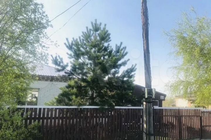 Дом 63 м² на участке 6 сот.