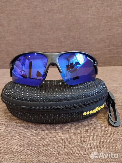 Очки спортивные