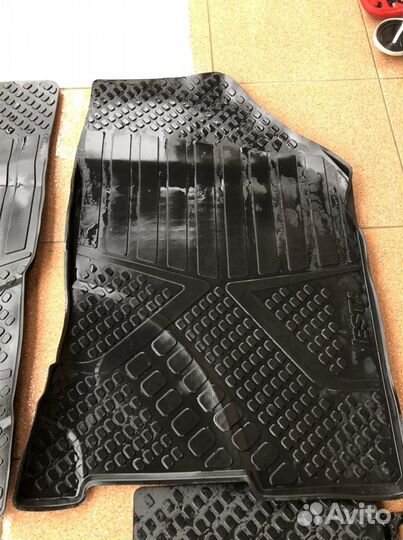 Коврики для Лада Веста/Веста св/ Кросс