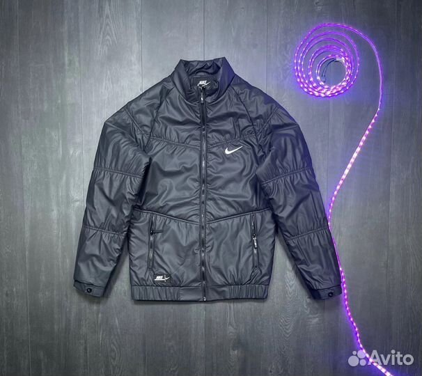 Куртка Nike (осень)