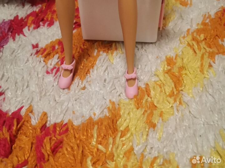 Кукла барби