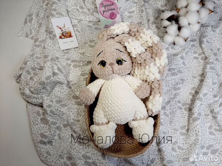 Вязаная игрушка ручной работы