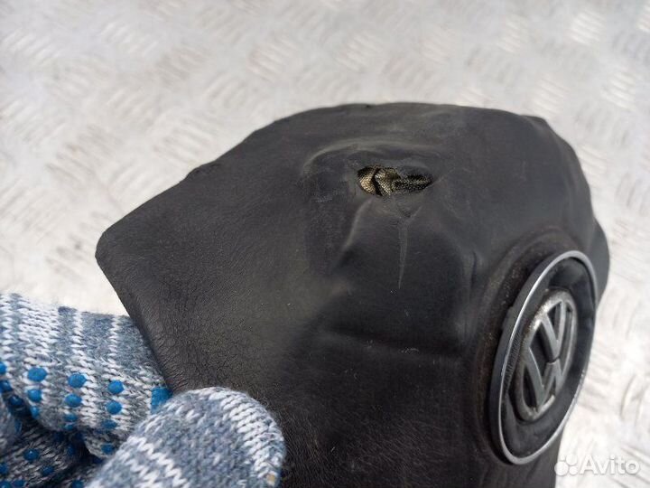 Подушка безопасности в руль Volkswagen Amarok 2.0
