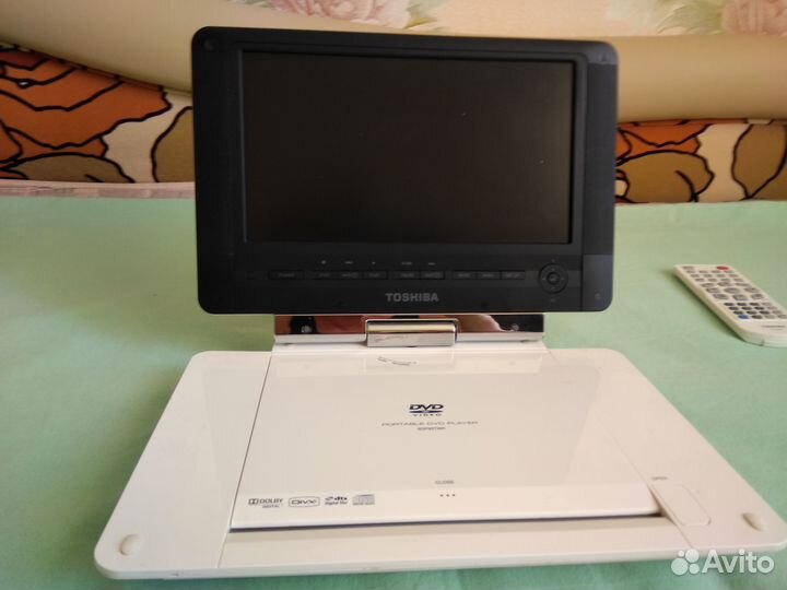 Портативный dvd плеер Toshiba + Tv-тюнер