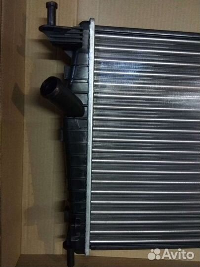 Радиатор охлаждения на форд фокус 2