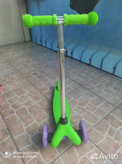 Самокат детский трехколесный