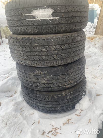 Kumho 722 235/60 R18 103H