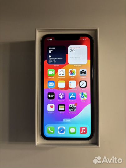 iPhone Xr, 64 ГБ