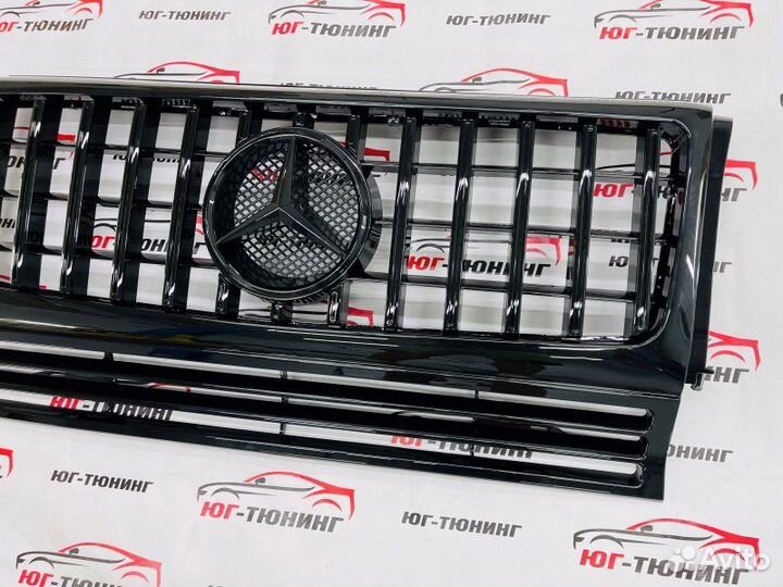 Решетка радиатора черная на Mercedes G W463 Гелик
