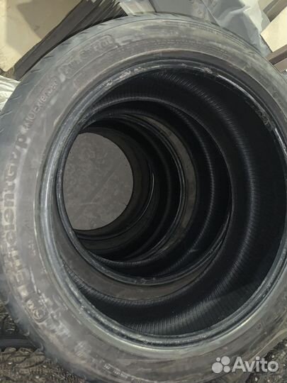 Goodyear EfficientGrip 245/45 R19 и 275/40 R19