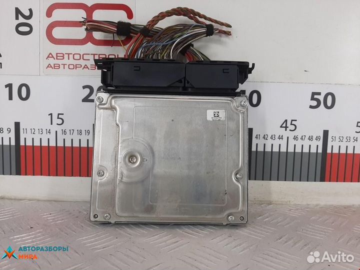 Блок управления двигателем BMW 1 13618512588