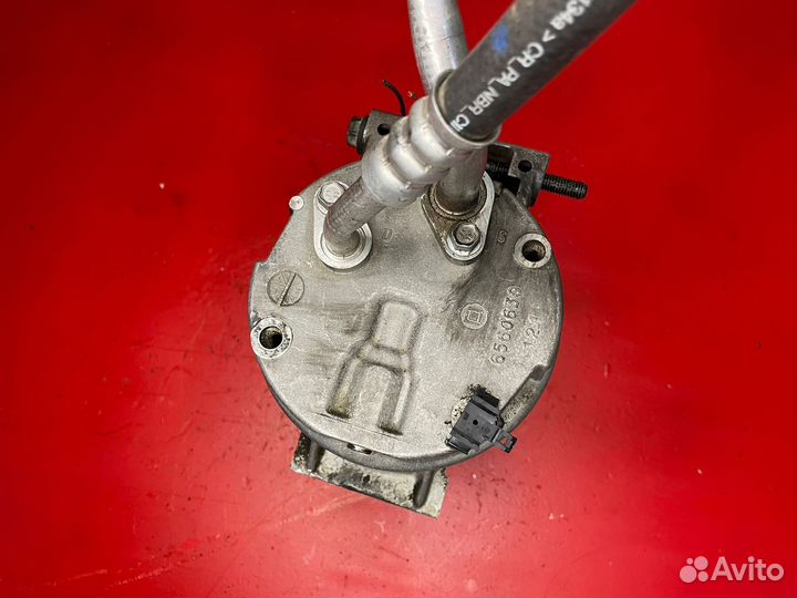 Компрессор кондиционера Renault Megane Scenic K4M