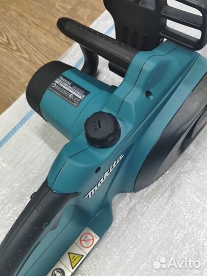 Электро пила цепная Makita UC 3520