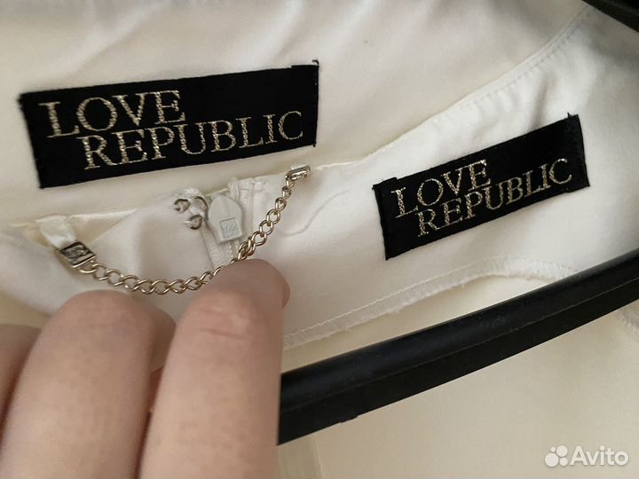 Белое вечернее платье