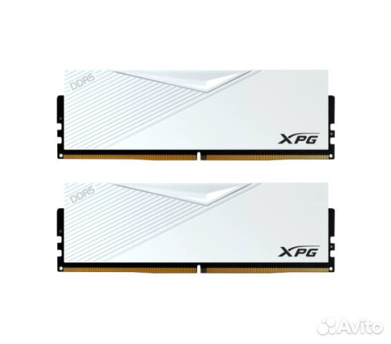 Adata XPG (AX5U6000C3032G-dclawh)