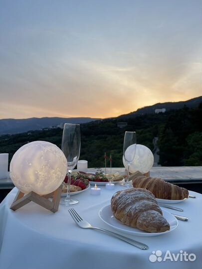 Свидание на крыше в Ялте