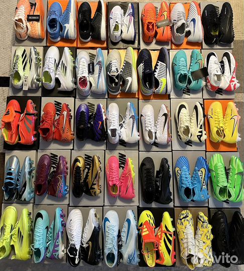 Футбольные бутсы футзалки сороконожки