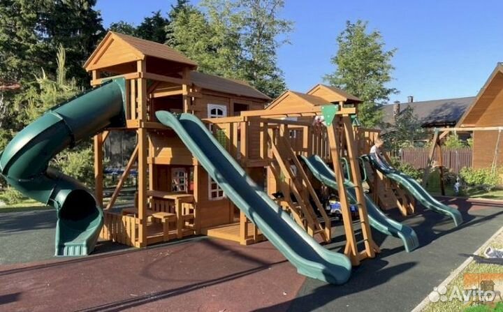 Детская спортивная площадка уличная