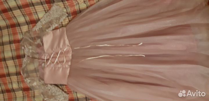 Бальное платье