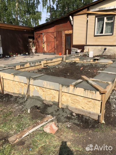 Ковш бетоносмеситель