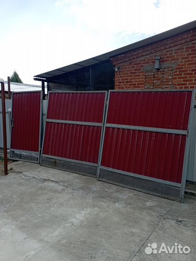 Ворота металлические распашные и калитка