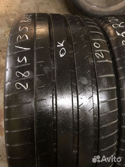 Michelin Pilot Sport 4 S 285/35 R22