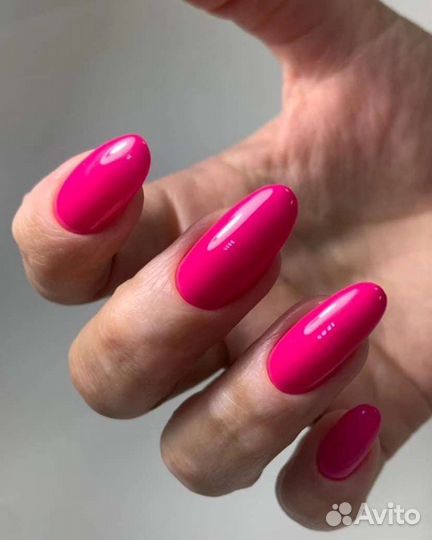 Мастер маникюра и педикюра