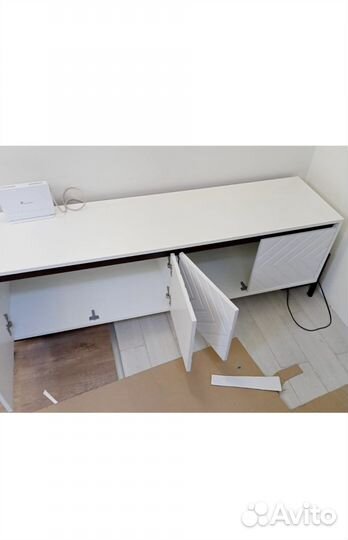 Тумба под тв новая белая