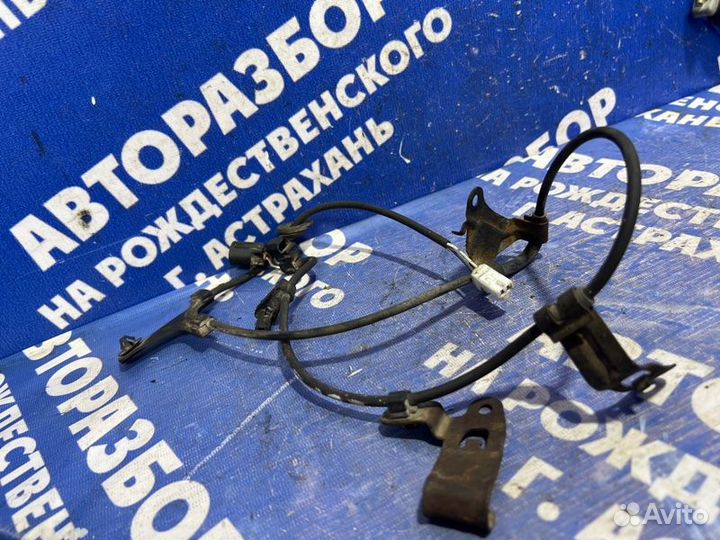 Датчик ABS Toyota Corolla 120 хэтчбек 4ZZ-FE 2004