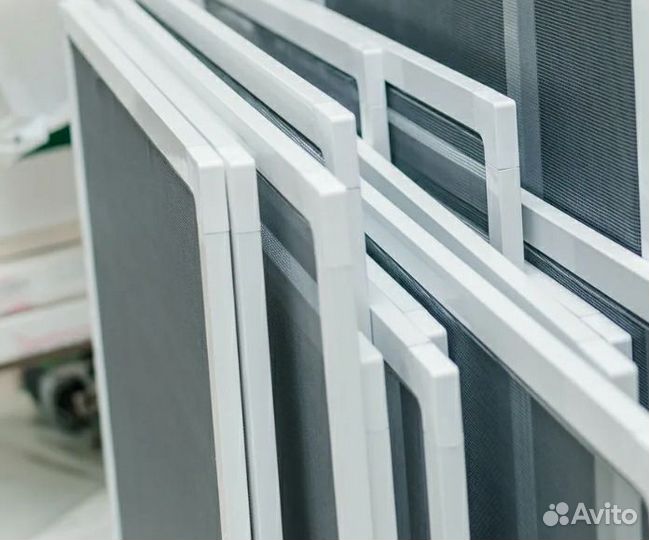 Москитная сетка, окна и балконы