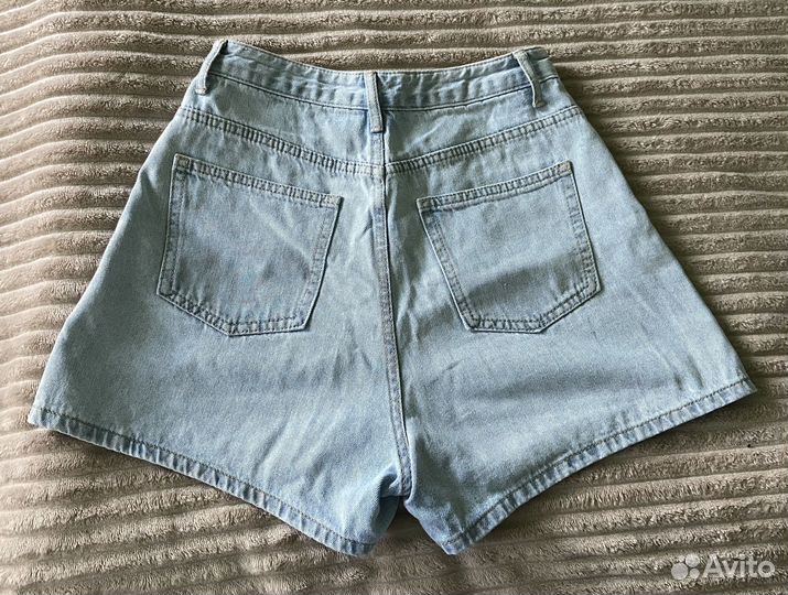 Женские шорты