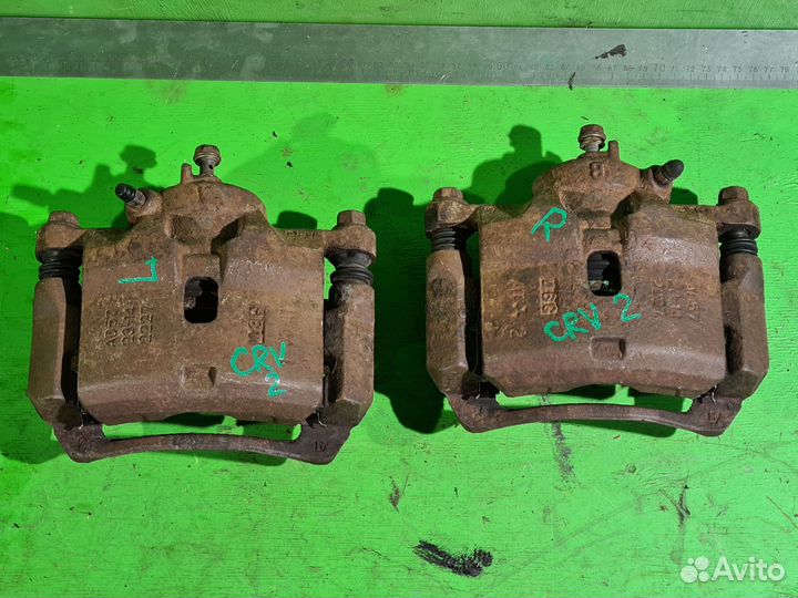 Суппорта передние для Honda CR-V 2 2002-2006