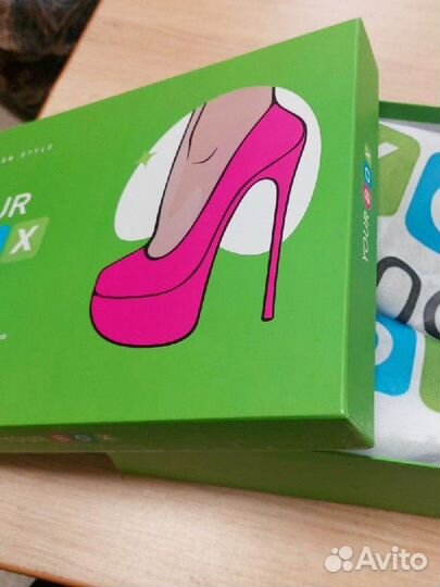 Кожаные кроссовки