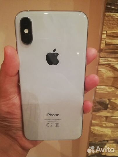 iPhone Xs, 64 ГБ