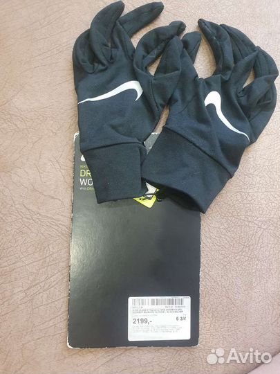 Перчатки nike. Для бега nike. Перчатки женские