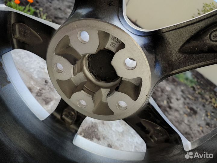 Диски литые r16x7. 5x112.д.о 66.6