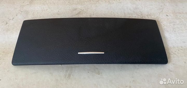 Крышка, накладка под командом Мерседес 221