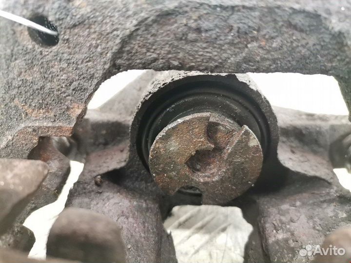 Суппорт задний правый для Ford Mondeo 3