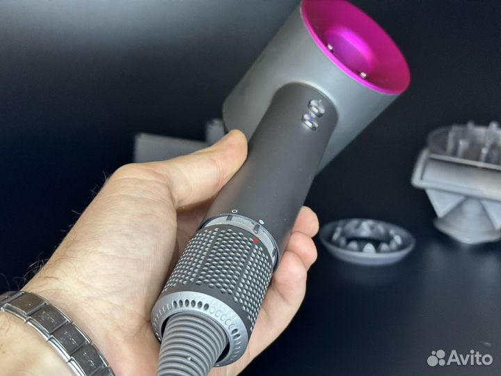 Dyson фен новый