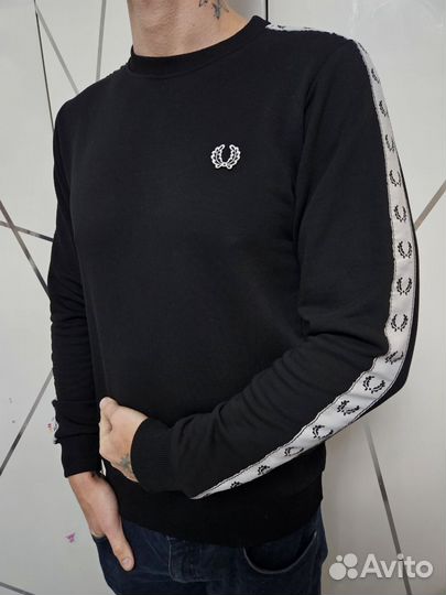 Свитшот fred perry