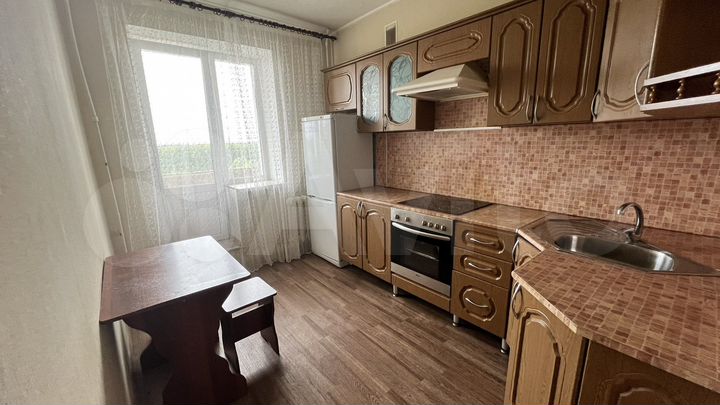 1-к. квартира, 34 м², 8/10 эт.